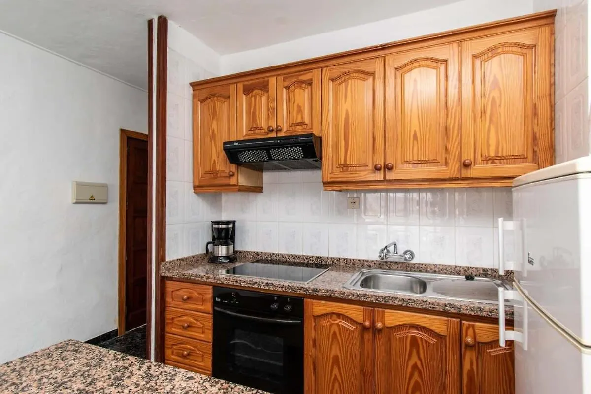 Appartamento Las Floritas 21 - One Bed Ground Floor With Pool View Playa de las Americas  Spagna